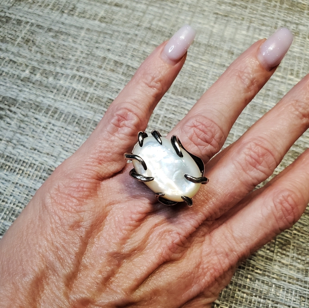 Silver ring with irregular pearl